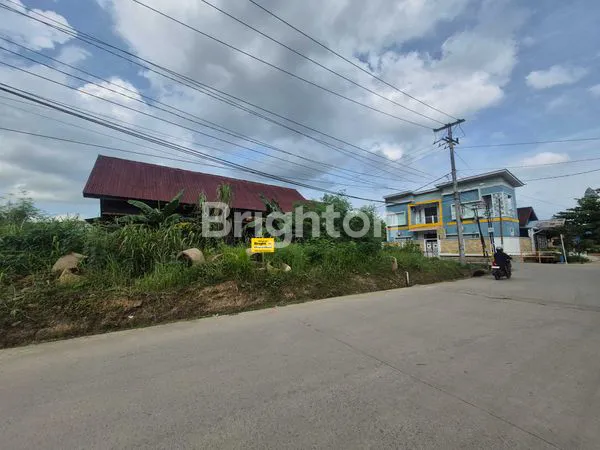 image TANAH STRATEGIS HOOK, AKSES JALAN BESAR (2)