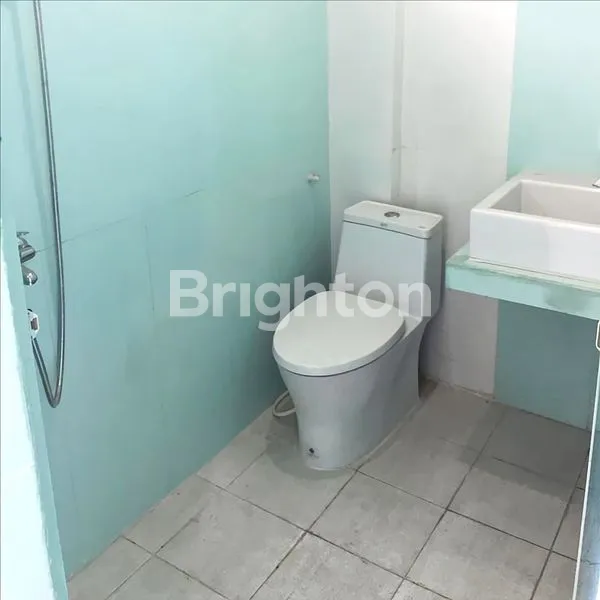 image RUKO BISNIS, KONDISI BARU, INTI KOTA - DAERAH JL SEKIP (3)