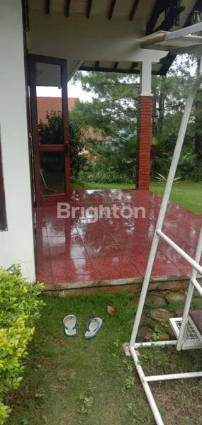 image VILLA MEWAH 3KT DI BUKIT TRAWAS GARDEN (2)