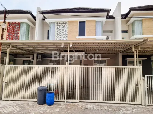 image DIJUAL RUMAH REGENCY ONE BAGUS MINIMALIS, FULL INTERIOR MEWAH, SANGAT SIAP HUNI, DEKAT PERUMAHAN NIRWANA EXECUTIVE  (1)