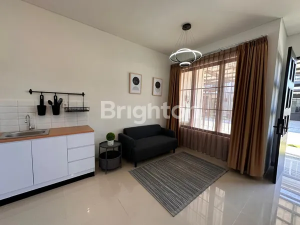 image FULLY FURNISHED RUMAH BARU GRESS WISATA BUKIT MAS !! (3)