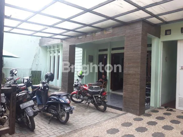 image RUMAH CANTIK DI BUAH BATU BANDUNG (1)