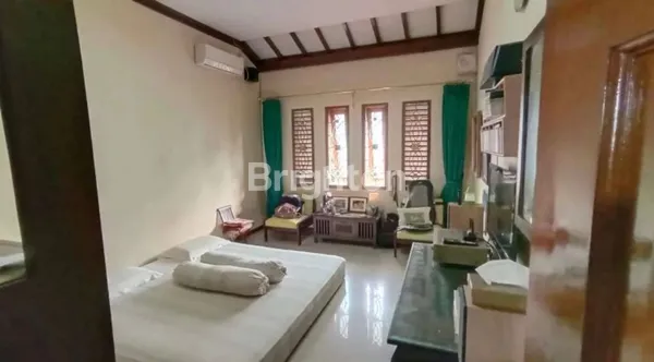 image RUMAH KOMPLEK DKI JOGLO 2 LANTAI BEBAS BANJIR JAKARTA BARAT (7)