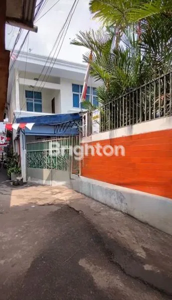 image RUMAH LUAS DI KARANG ANYAR, JAKARTA PUSAT. (1)