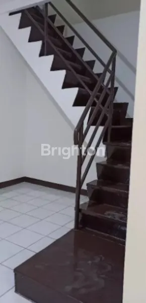 image RUMAH KOKOH NYAMAN 1.5 LANTAI GROGOL PETAMBURAN  (6)