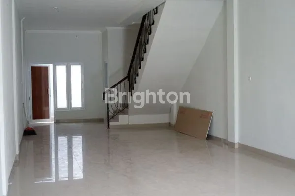 image DISEWAKAN RUKO 2 LT DI JLN DAMAI (3)