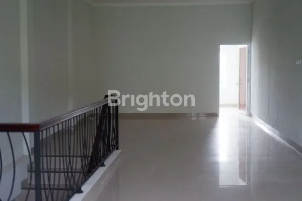 image DISEWAKAN RUKO 2 LT DI JLN DAMAI (2)