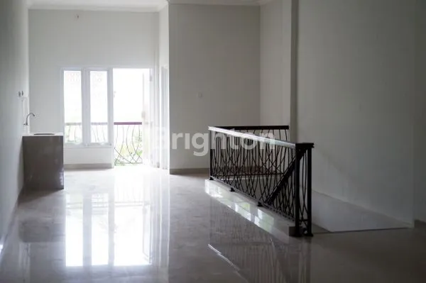 image DISEWAKAN RUKO 2 LT DI JLN DAMAI (5)