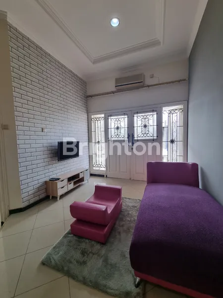 image RUMAH LOKASI STRATEGIS FULL FURNISH DI TAMAN MUTIARA PAKUWON CITY (7)