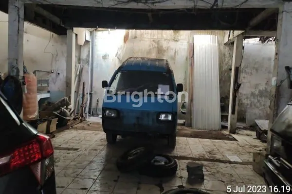 image TANAH + BANGUNAN JL BANYU URIP DEKAT SUKOMANUNGGAL, DEKAT AKSES TOL BANYU URIP (2)