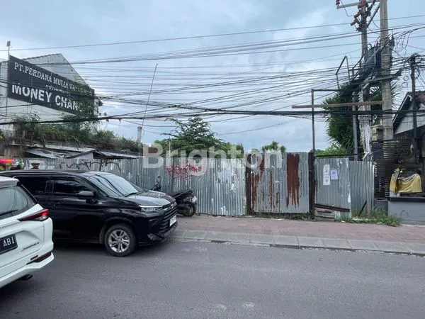 image LAHAN KOSONG SANGAT BUC DI JALAN UTAMA BATU BELIG, KEROBOKAN - BALI (1)