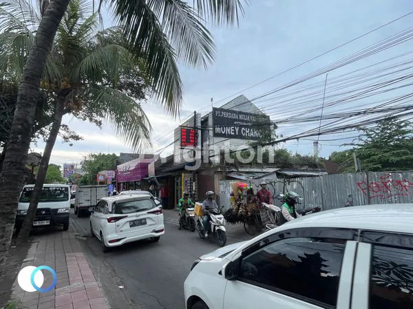 image LAHAN KOSONG SANGAT BUC DI JALAN UTAMA BATU BELIG, KEROBOKAN - BALI (6)