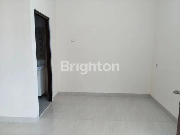 image SIAP HUNI RUMAH DI SERPONG UTARA TANGERANG SELATAN (4)