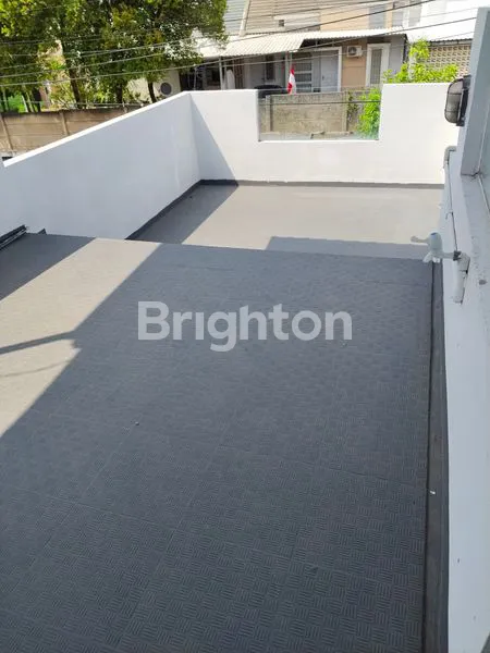 image SIAP HUNI RUMAH DI SERPONG UTARA TANGERANG SELATAN (2)