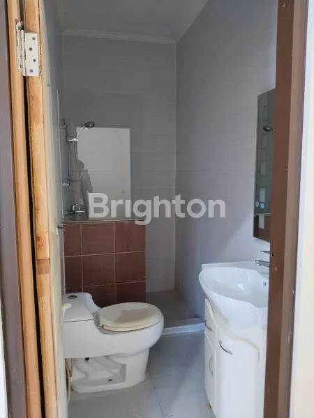 image SIAP HUNI RUMAH DI SERPONG UTARA TANGERANG SELATAN (5)