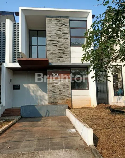 image RUMAH 2 LANTAI DI LIPPO CIKARANG (1)