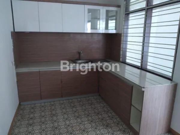 image RUMAH CANTIK BUAH BATU BANDUNG (5)