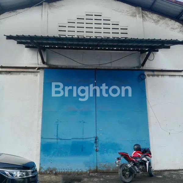 image GUDANG SIAP HUNI LOKASI SANGAT STRATEGIS (2)