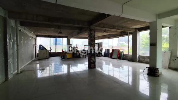 image RUKO / BUILDING PUSAT KOTA SOLO SLAMET RIYADI (2)