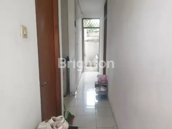 image RUMAH KOST 2 LANTAI LINGKUNGAN AMAN NYAMAN SLIPI JAKARTA BARAT (4)