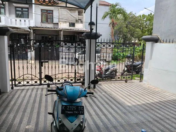 image RUMAH KINTAMANI DAAN MOGOT BARU  DEKAT MALL DAAN MOGOT JAKARTA BARAT (1)