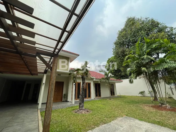 image RUMAH MEWAH MENTENG DALAM TEBET – LT 603M², DESAIN ELEGAN LOKASI PREMIUM JAKARTA SELATAN (2)