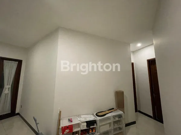 image RUMAH MEWAH MENTENG DALAM TEBET – LT 603M², DESAIN ELEGAN LOKASI PREMIUM JAKARTA SELATAN (4)