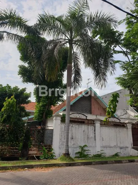 image JUAL RUMAH HITUNG TANAH PETEMON SURABAYA PUSAT (6)