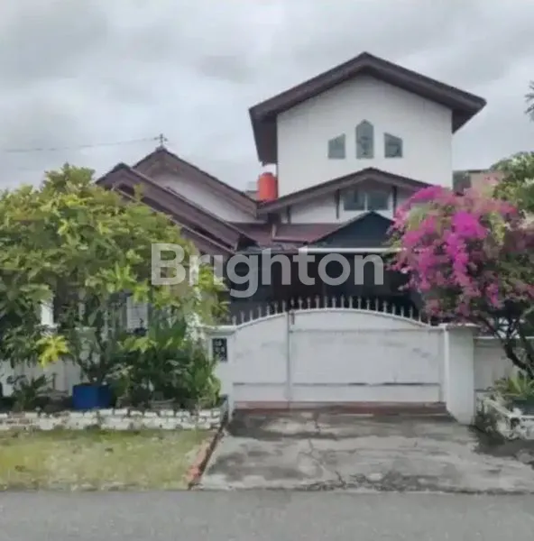 image RUMAH 2 LANTAI DI KOMP. PERMATA RATU, PEKANBARU (1)