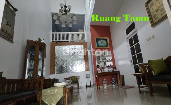 image RUMAH DI GRIYA METROPOLITAN PEKAYON JAYA, BEKASI SELATAN — LOKASI STRATEGIS DEKAT LRT & MALL BESAR, SHM, LT: 154 (7X22), KT:5+1, KM:3 (3)