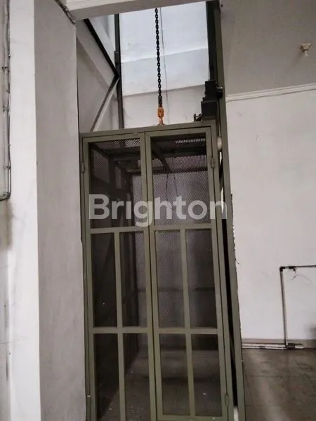 image RUKO 3 LANTAI + ROOFTOP LT 130 DI REMPOA (6)