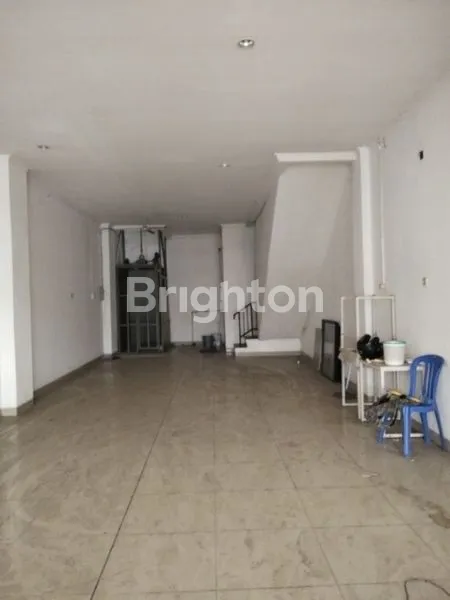 image RUKO 3 LANTAI + ROOFTOP LT 130 DI REMPOA (3)