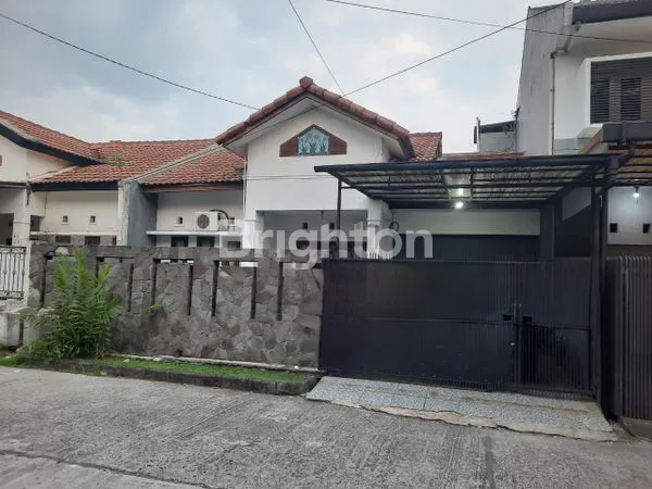 RUMAH ASRI DI TAMAN KOPO INDAH BANDUNG