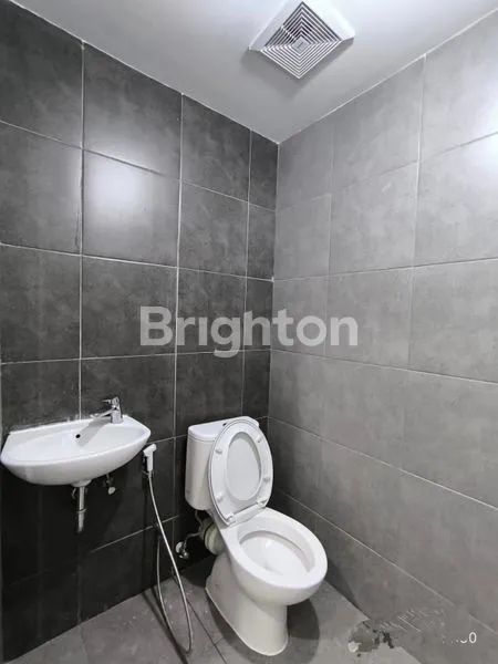 image APARTEMEN WESTOWN VIEW TOWER LA CHIVA, STUDIO 24M², HARGA TERJANGKAU (3)