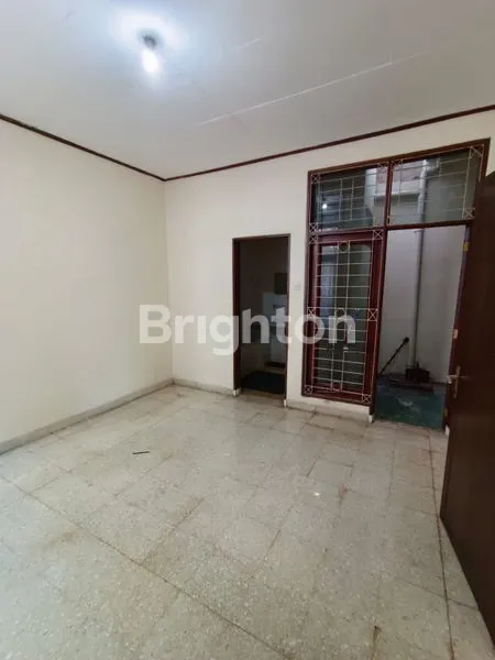 image RUMAH DI SUNRISE GARDEN, SIAP HUNI & BEBAS BANJIR (3)