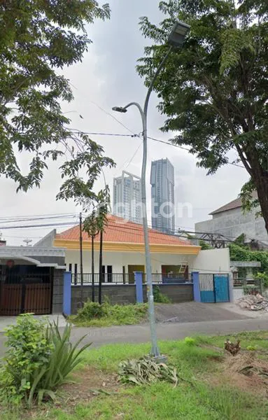 image RUMAH PUTAT INDAH DEKAT GERBANG TOL MAYJEN SUNGKONO SURABAYA (2)