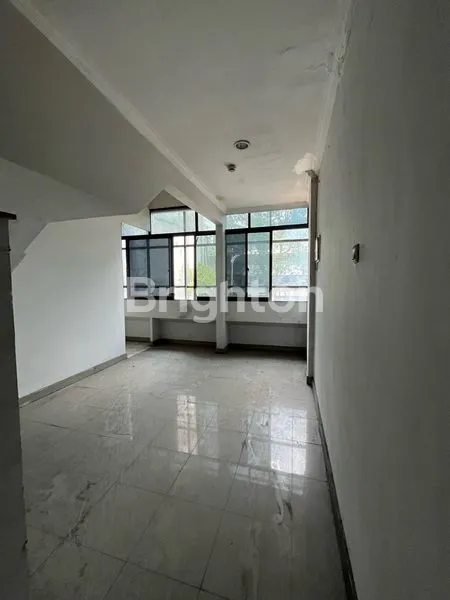 image RUKO 4 LANTAI LOKASI STRATEGIS - GROGOL (4)