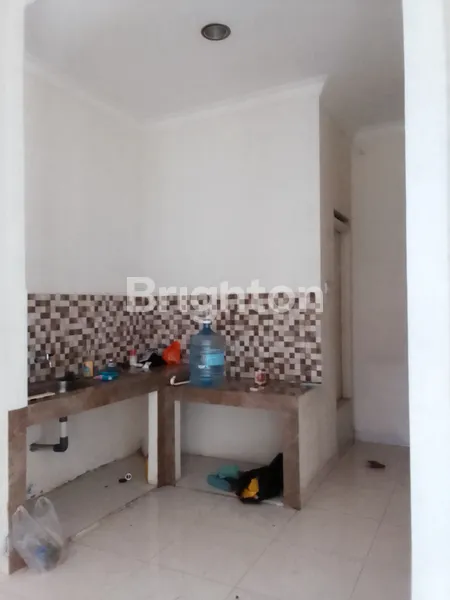 image RUMAH HOOK NUSALOKA TERDEPAN — SEBRANG PASAR MODERN BSD! SIAP HUNI & BARU RENOVASI (3)