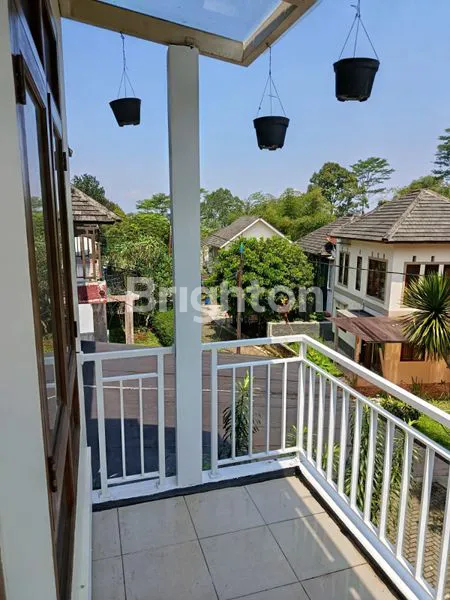 image RUMAH MURAH DALAM KOMP BAGUS & RAPI DENGAN VIEW INDAH LINGK SEJUK,TENANG & DEKAT FASILITAS UMUM DI JATIHANDAP KAB BANDUNG (6)