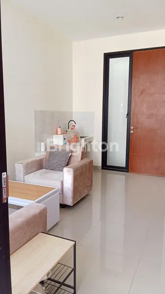 image RUMAH MINIMALIS 2 LANTAI  (3)