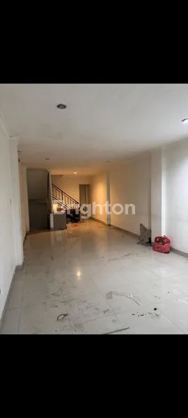 image SEWA RUKO 3 LANTAI, AKSES MRT & KRL, LOKASI RAMAI DI CIPUTAT (4)