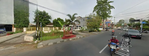 image WARISAN SOLO: DIJUAL, RUMAH INDUK KAYU ANTIK 1052M² PINGGIR JALAN BHAYANGKARA! (2)