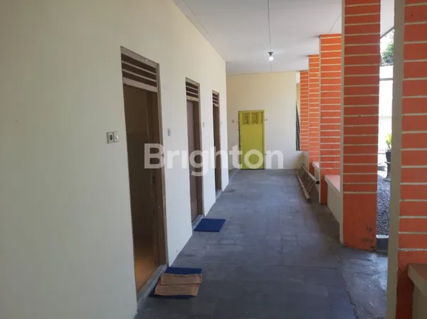image WARISAN SOLO: DIJUAL, RUMAH INDUK KAYU ANTIK 1052M² PINGGIR JALAN BHAYANGKARA! (7)
