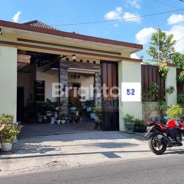 image RUMAH MEWAH DI KOTA SOLO DEKAT GRAHA SABA BUANA (1)