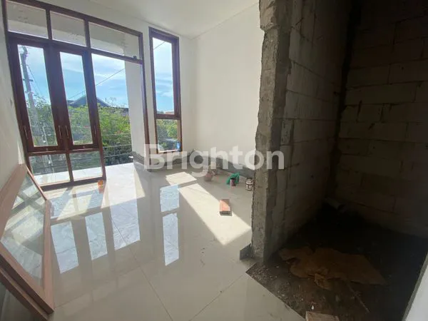image RUMAH BARU 2 LANTAI DI DEKAT SANUR & RENON (6)