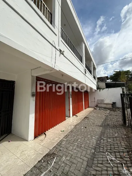 image 4 RUKO JEJER DI DUKUH PAKIS 5, SURABAYA BARAT JAWA TIMUR. DEKAT MALL ROYAL PLAZA, RS MAYAPADA, RS MITRA KELUARGA, KAWASAN BISNIS, DEKAT PINTU MASUK TOLL. NOL JALAN RAYA, STRATEGIS AREA. (1)