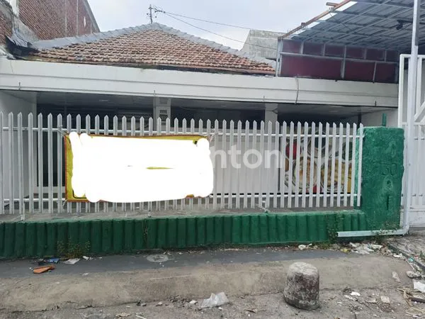 image DIJUAL RUMAH DUKUH KUPANG TIMUR (1)