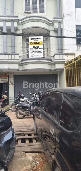 image RUKO 3 LANTAI DIJUAL PINGGIR JALAN (1)