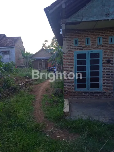 image TANAH LUAS 153M² BONUS RUMAH DI RAJABASA (1)