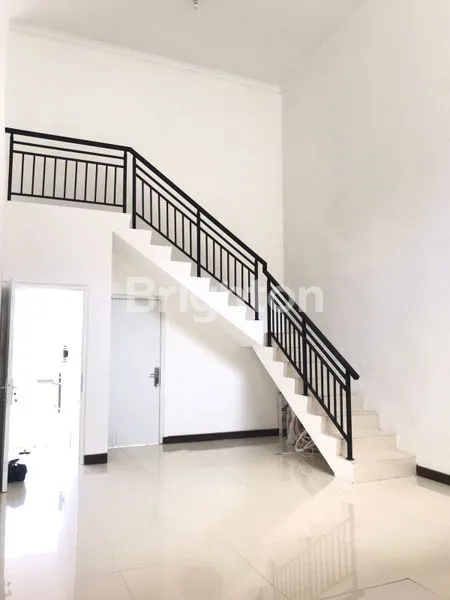 image RUMAH 2 LANTAI 4 KT DI BUKIT WAHID REGENCY (4)